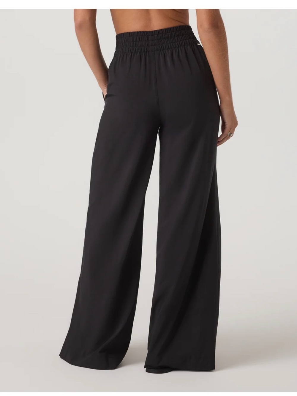 Vuori Villa Black Wide-Leg Pants (add matching Villa Cami for perfect set) - Picture 2 of 3